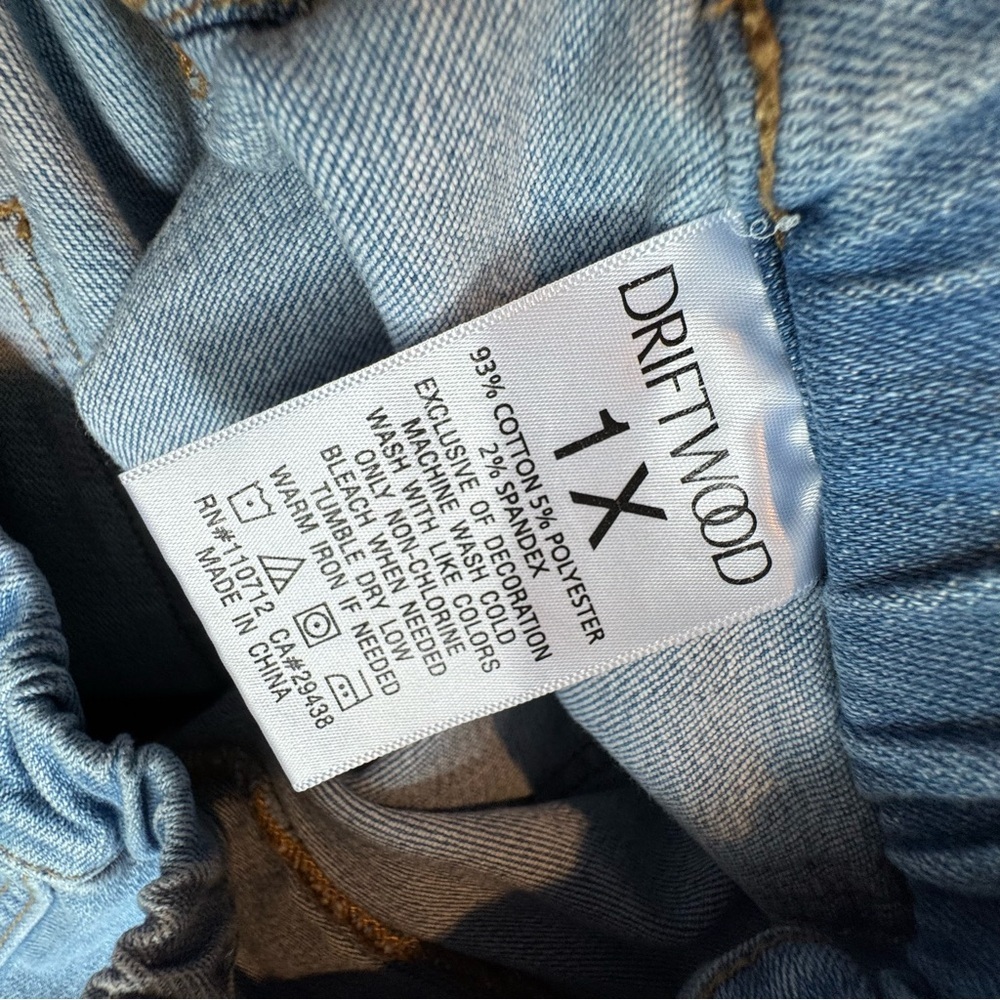Driftwood Womens Jeans Ruby 1X L27 Pull On Relaxed Indigo Floral Embroidered C29 - Picture 8 of 12
